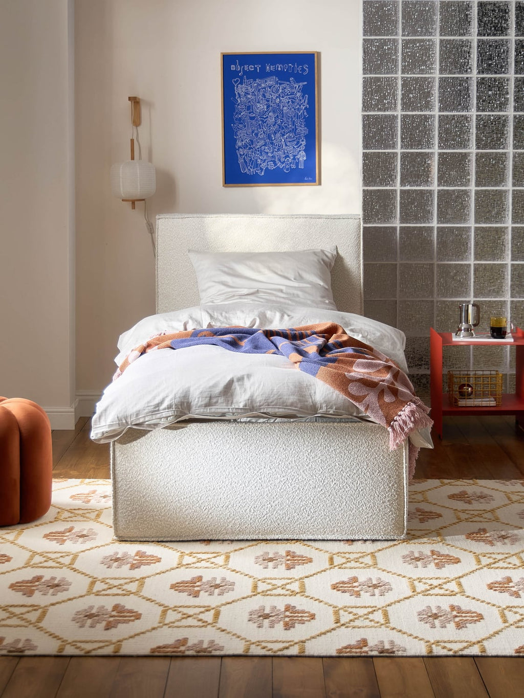 Dream Bouclé-Single Bed — Off-White