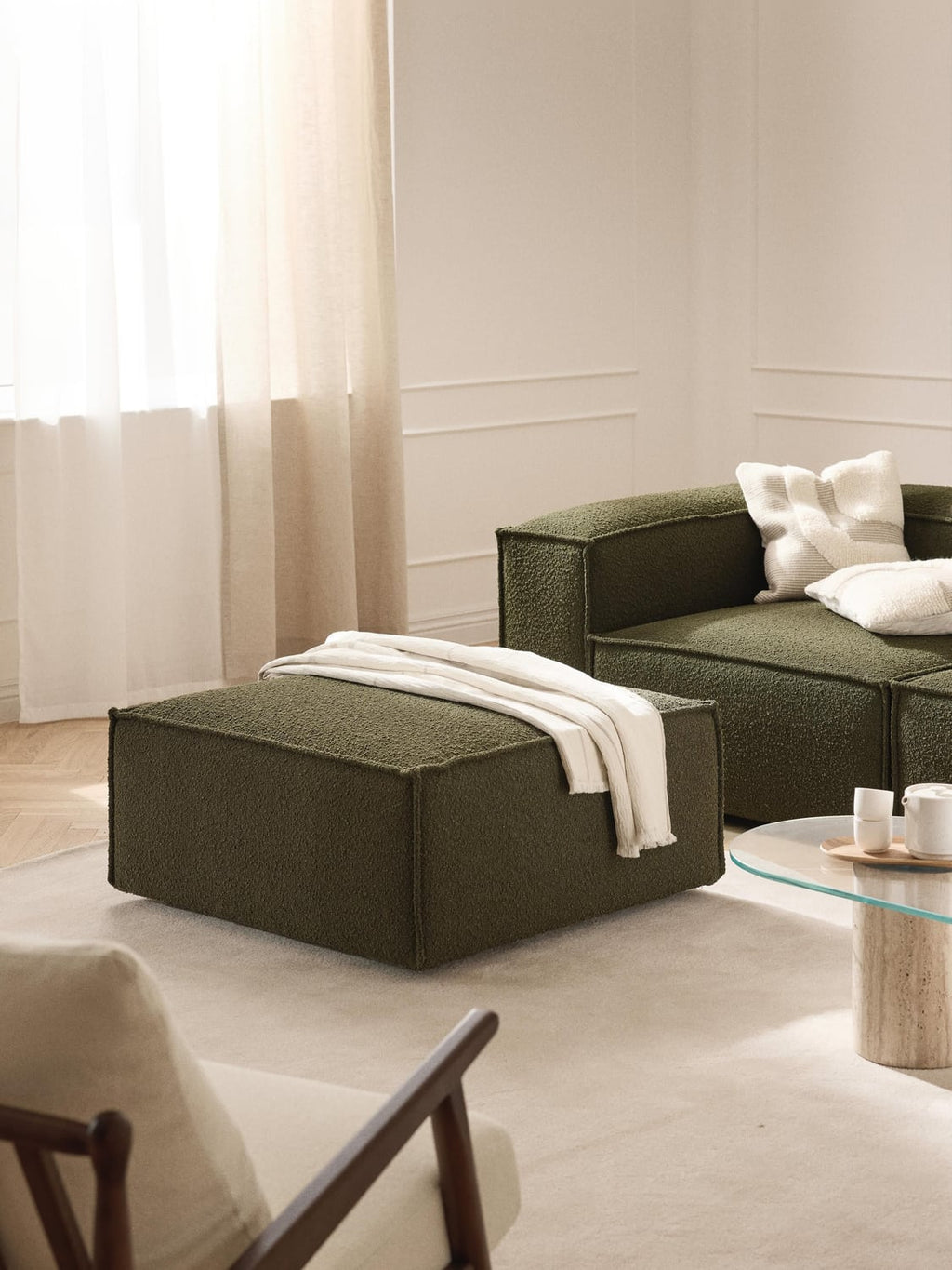 Lennon Sofa Ottoman in Bouclé — Anthracite