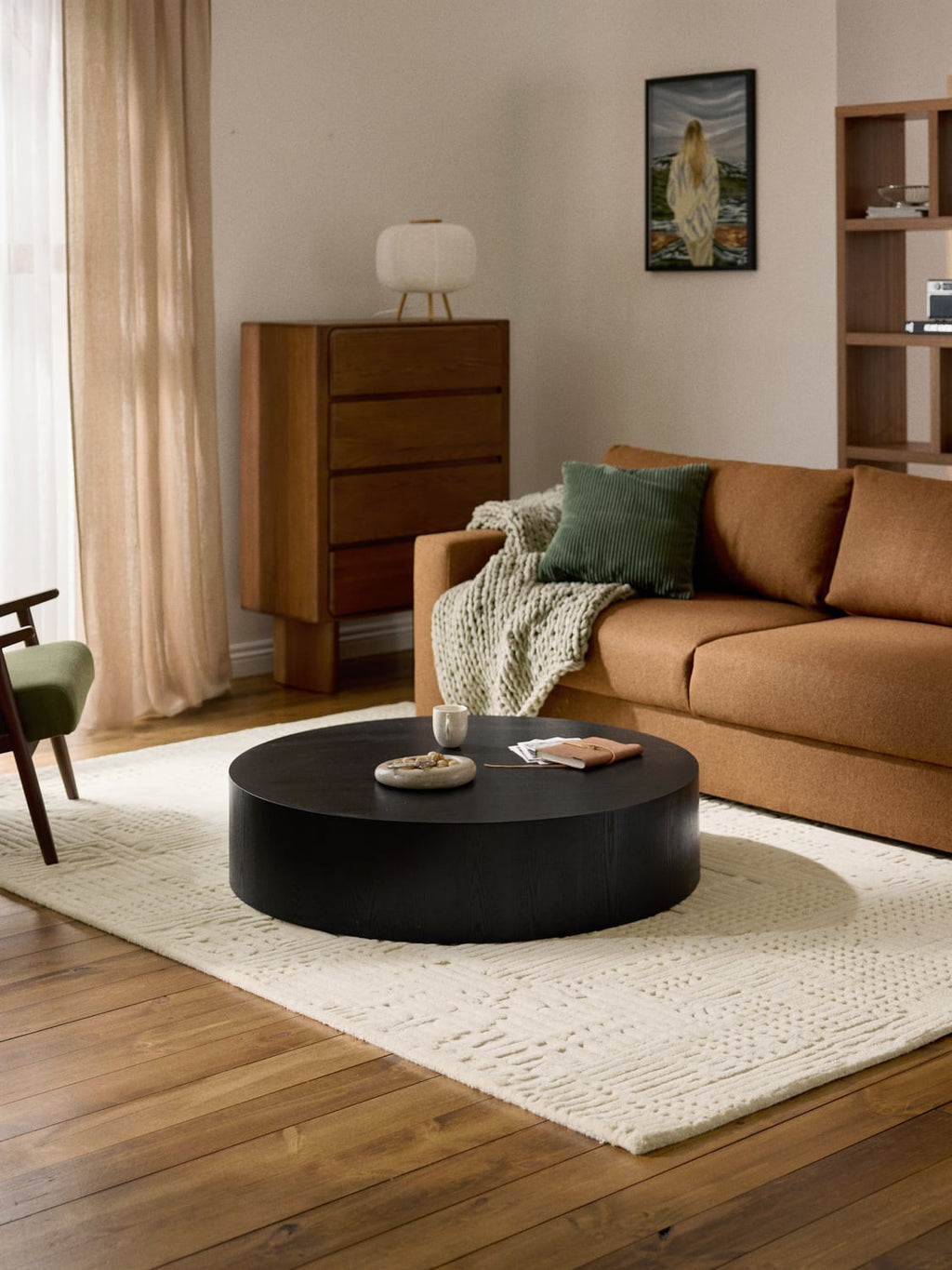 Dan Round XL Wood-Coffee Table — Anthracite