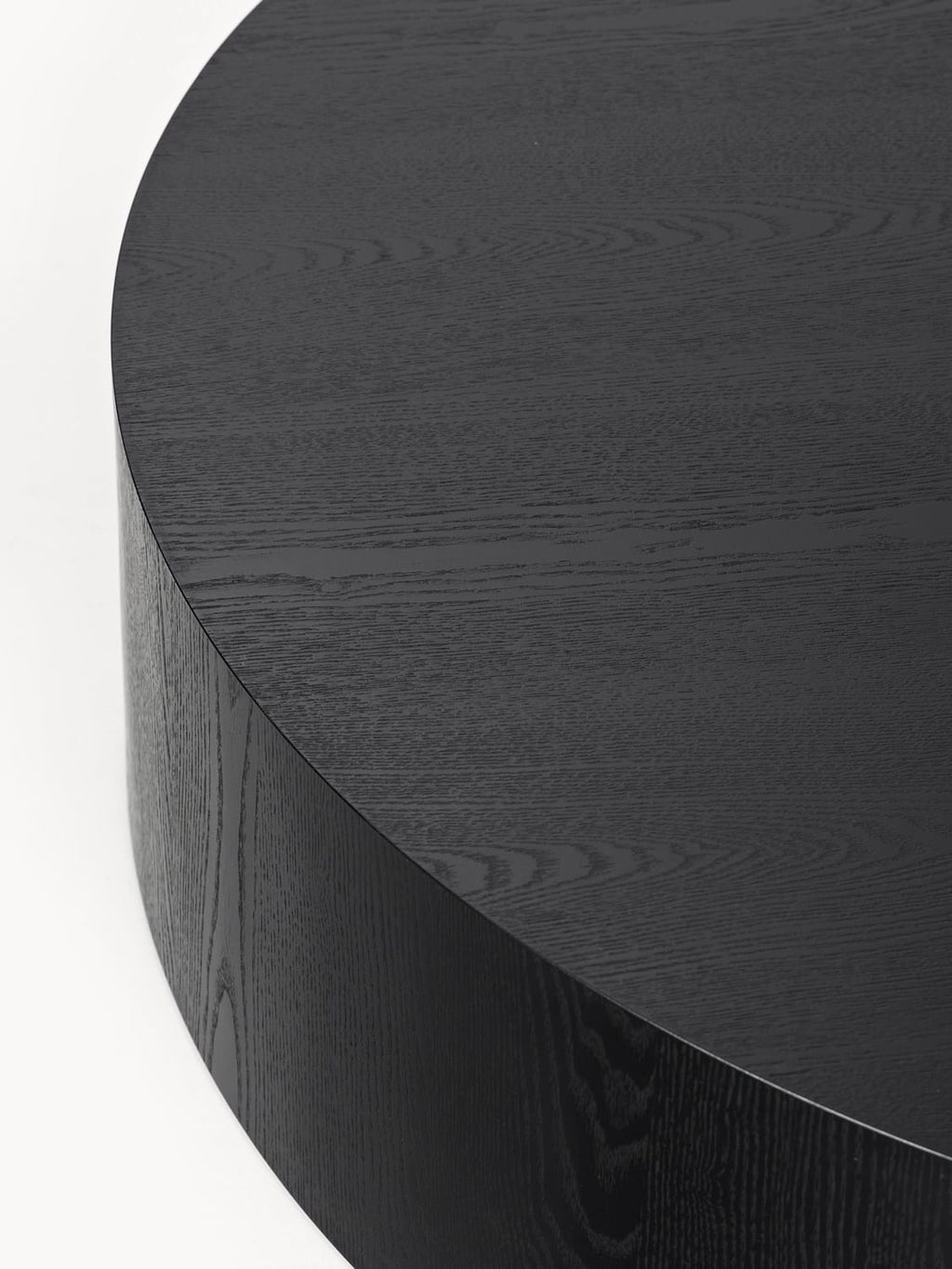 Dan Round XL Wood-Coffee Table — Anthracite