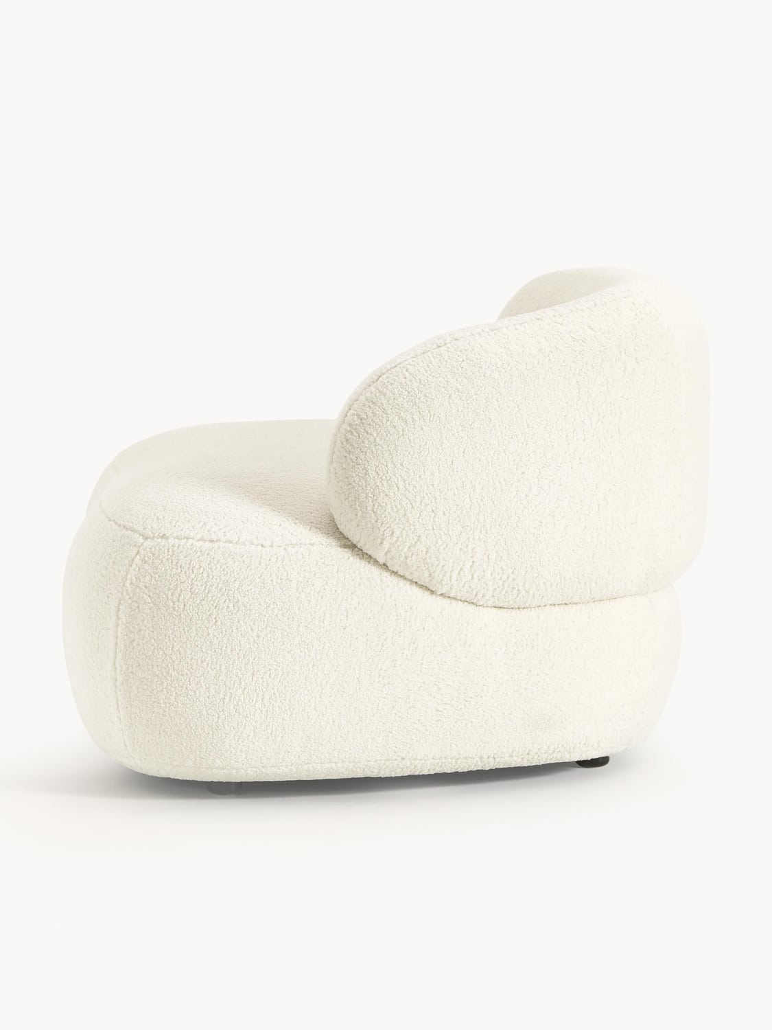Alba Lounge Chair in Teddy Faux Fur