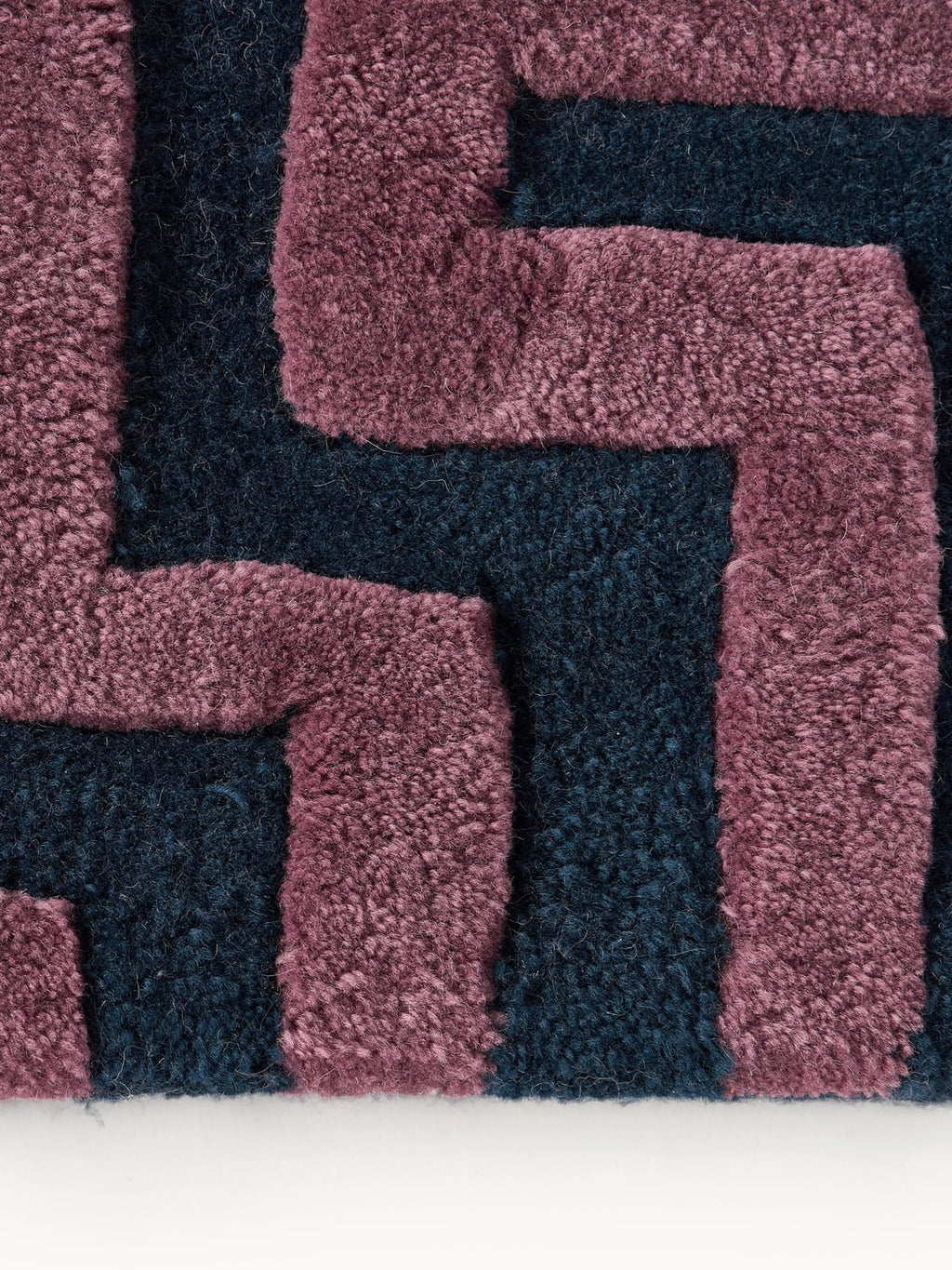 Monty Hand-Tufted Wool Rug with Raised High-Low-Texture — Charcoal