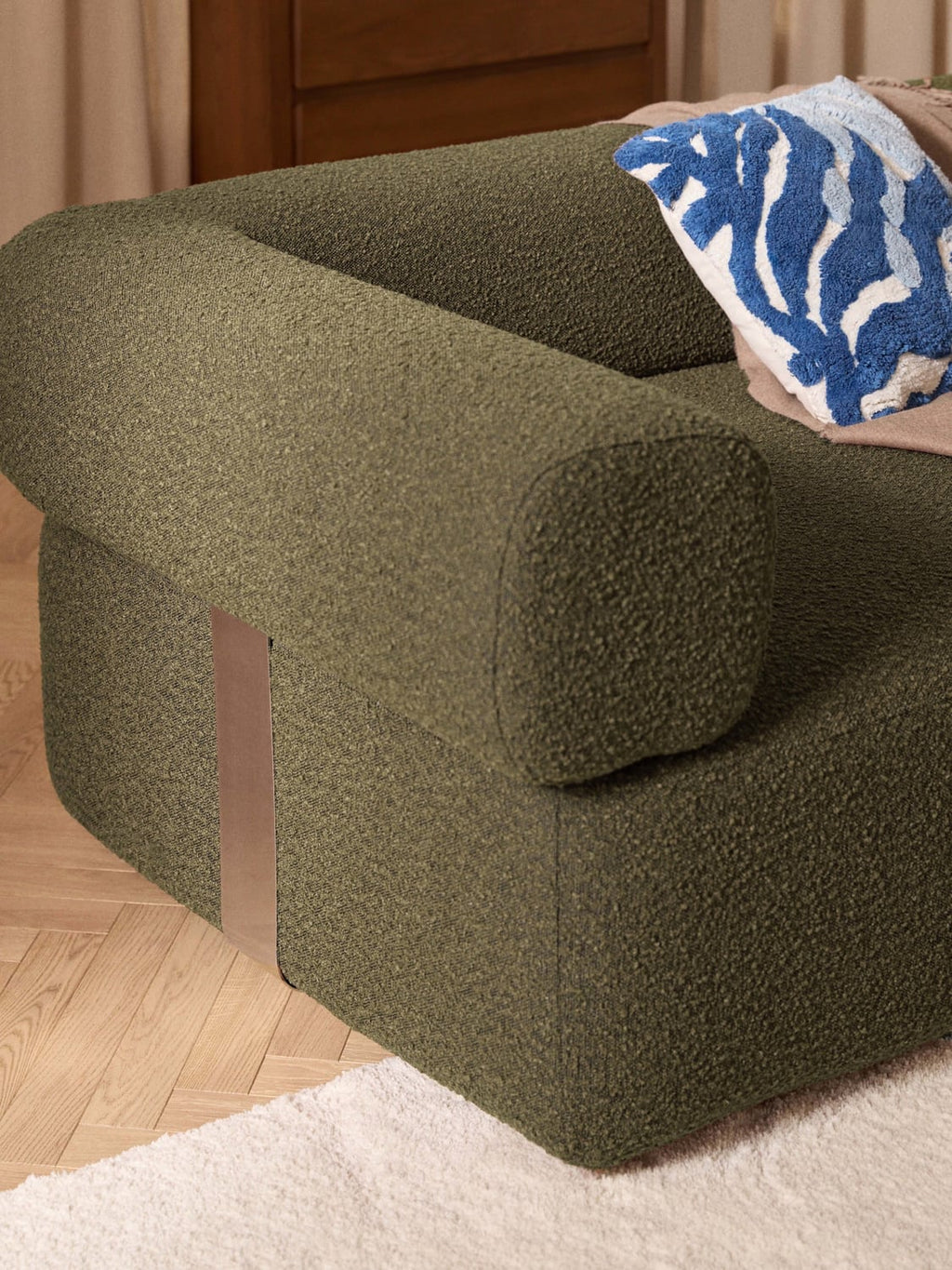 Anton Bouclé Corner Module — Chocolate