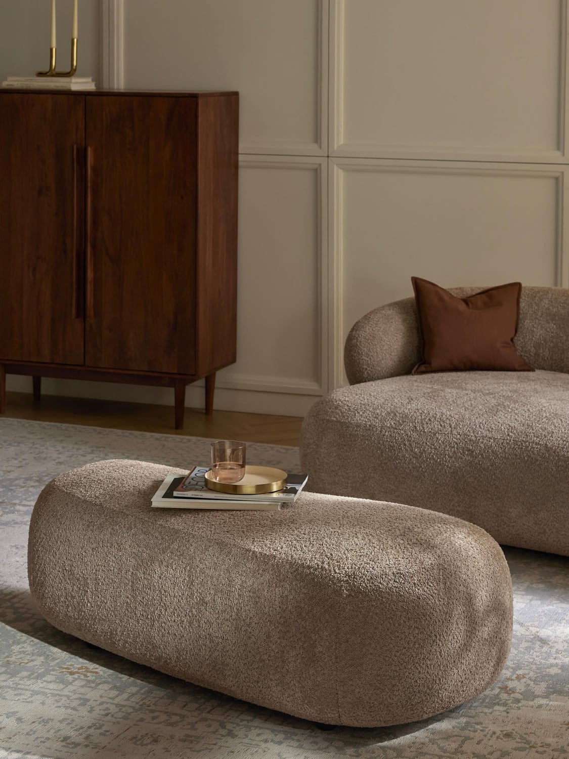 Alba XL-Ottoman in Teddy Bouclé — Warm Grey
