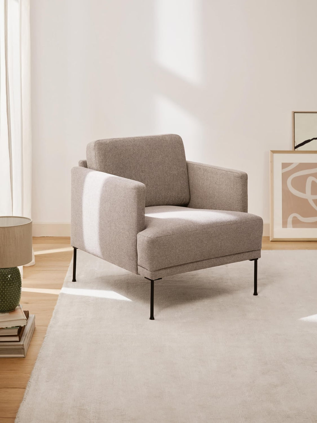 Fluente Armchair — Oatmeal