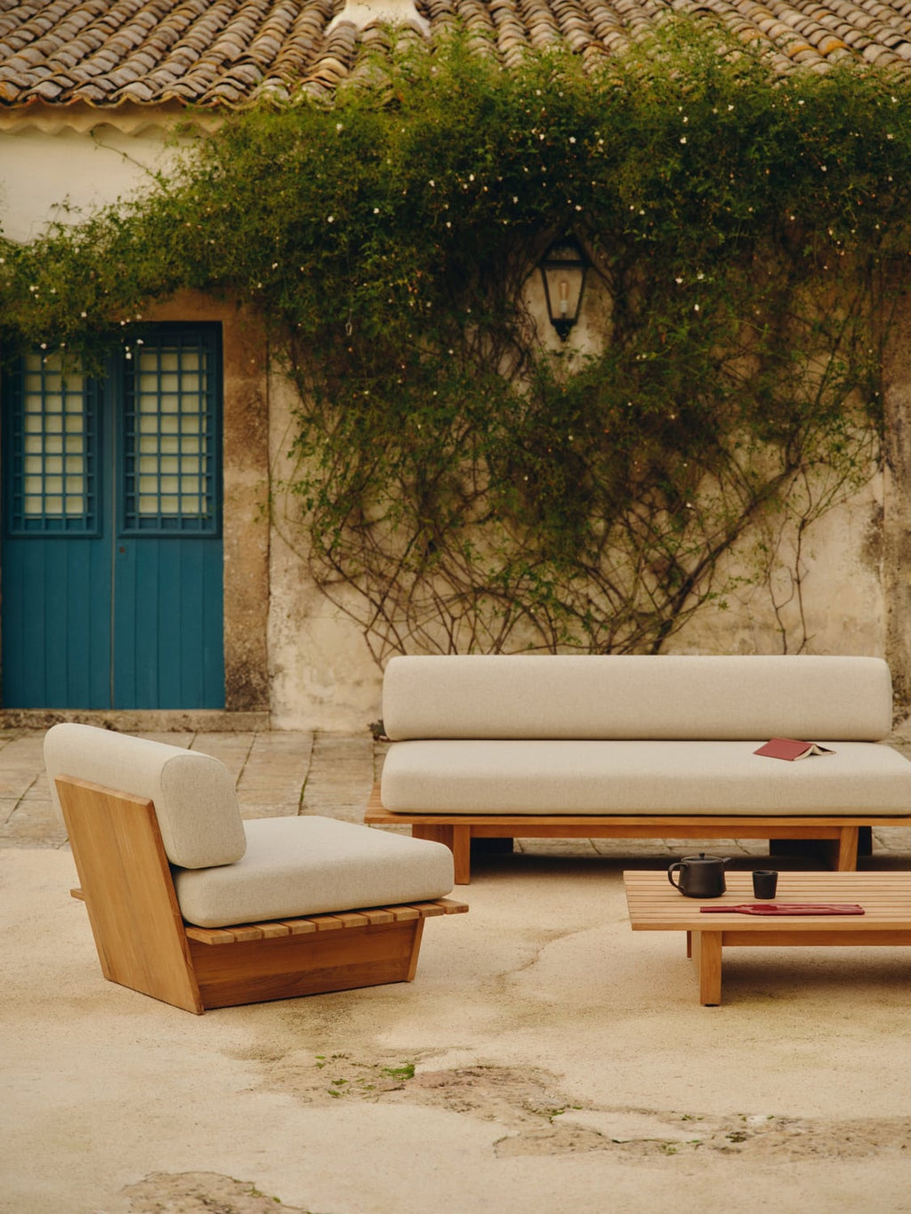 Eiko Garden Sofa (3-seater) in Teak