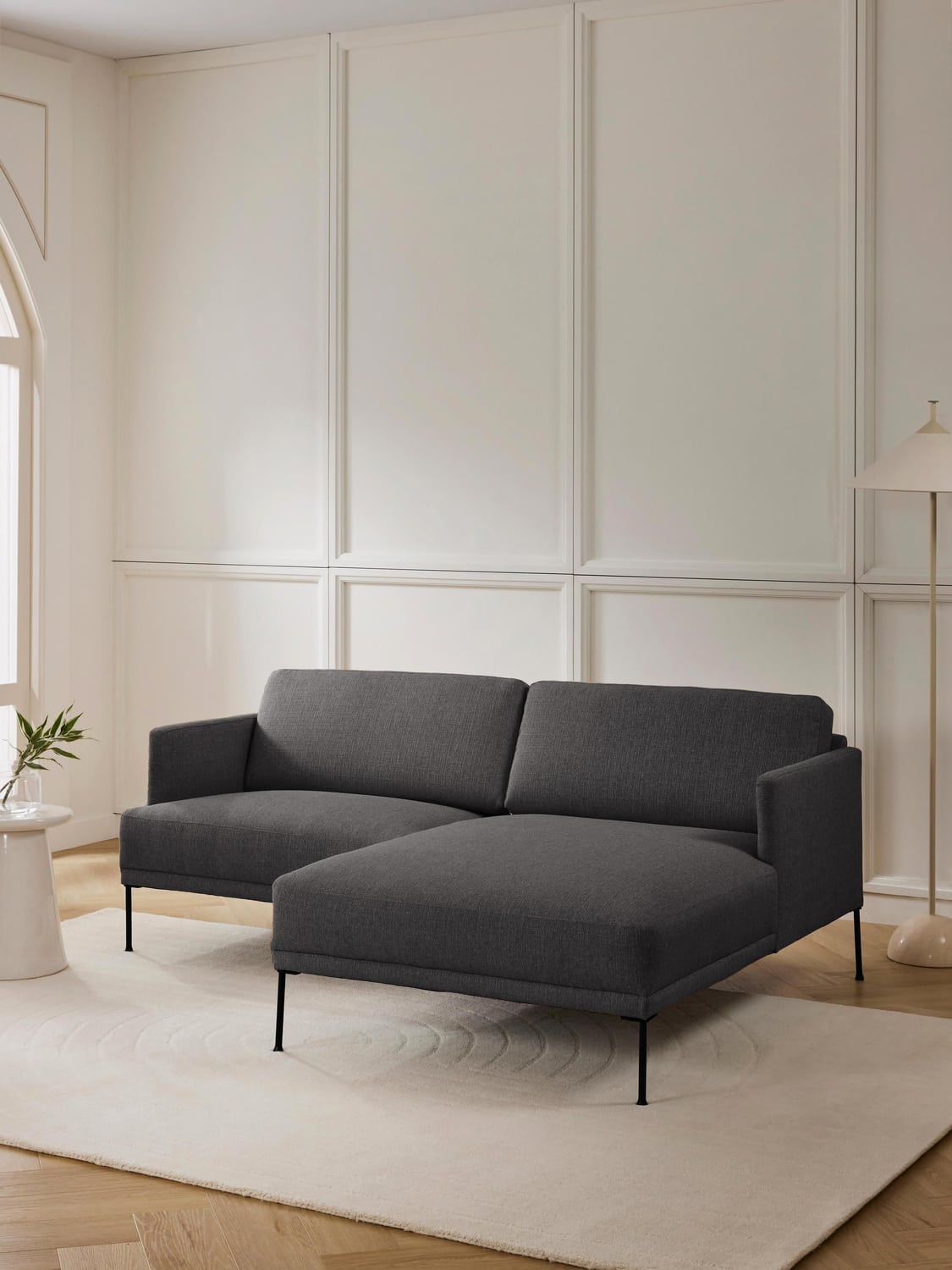 Fluente Small Corner Sofa — Dark Grey