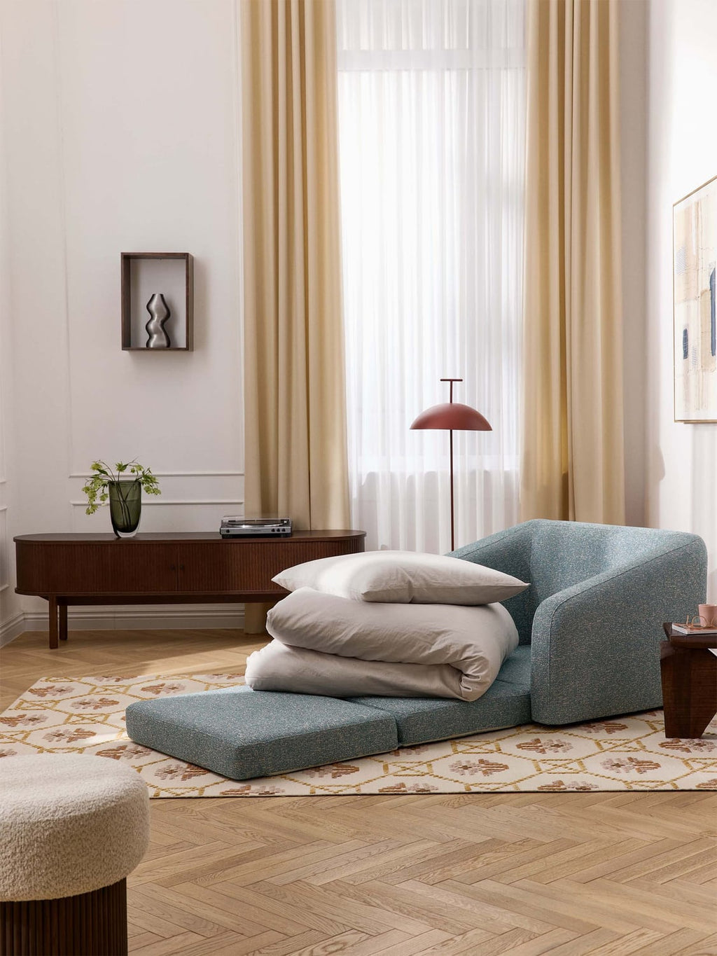 Eliot Bouclé-Sleeper Chair — Grey