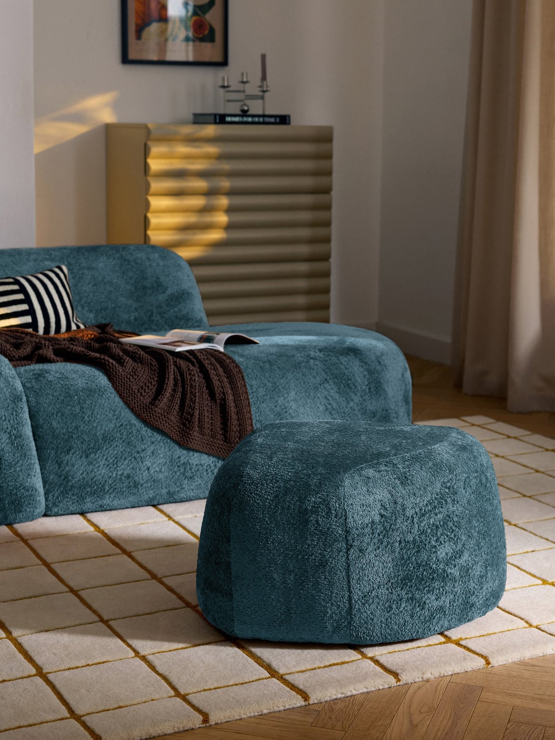 Wolke Oval Ottoman in Teddy Bouclé — Teal