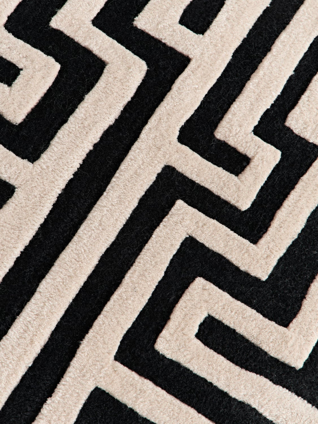 Monty Hand-Tufted Wool Rug with Raised High-Low-Texture — Dark Grey