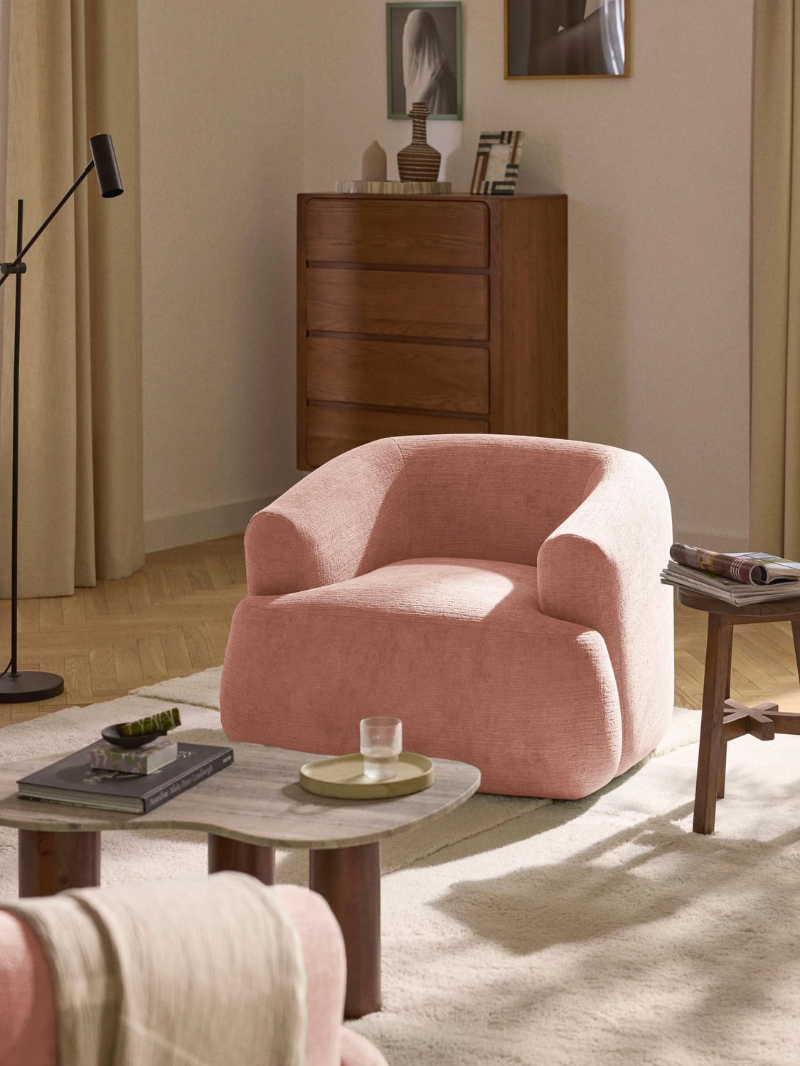Sofia Armchair — Pink