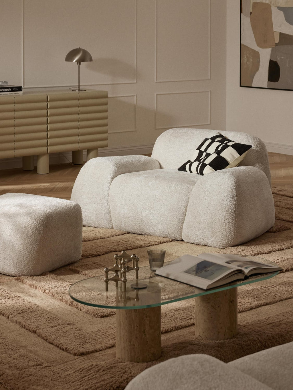 Wolke Lounge Chair in Teddy Bouclé — Off-White