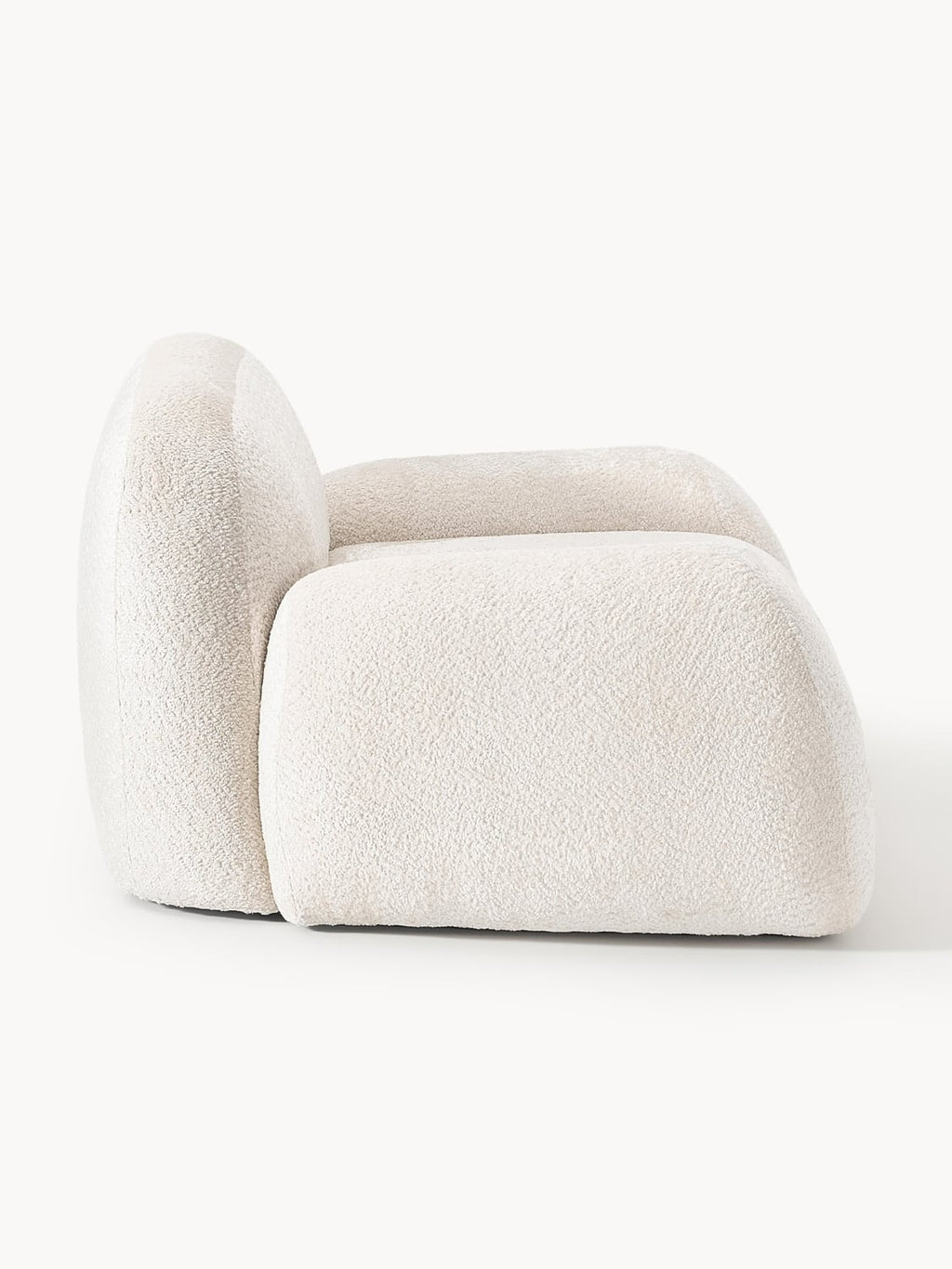 Wolke Lounge Chair in Teddy Bouclé — Off-White