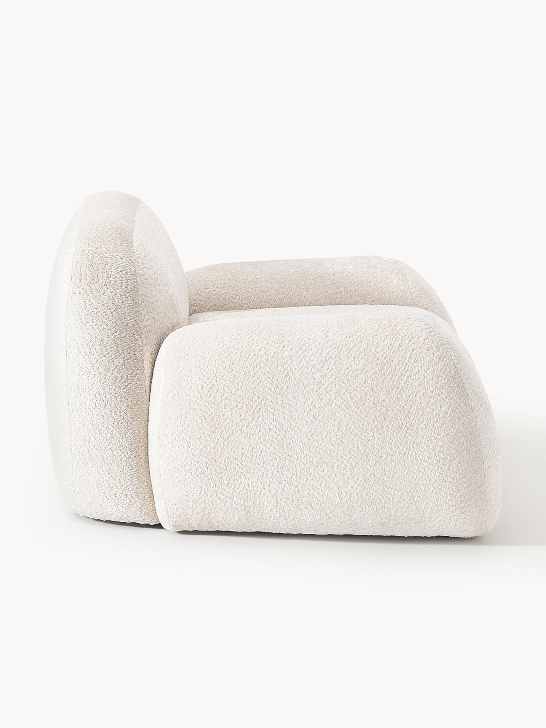 Wolke Lounge Chair in Teddy Bouclé — Off-White