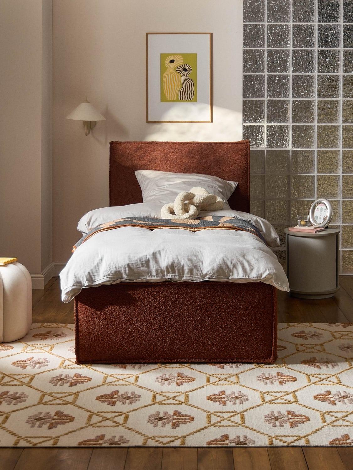 Dream Bouclé-Single Bed — Mushroom