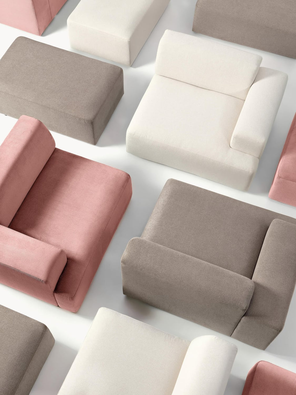 Melva Ottoman, B 99 x T 72 cm — Taupe