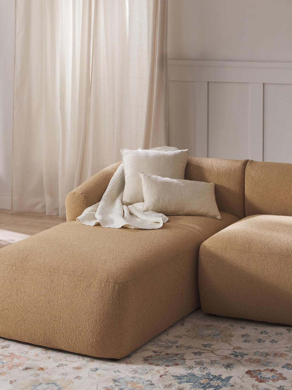 Sofia Bouclé-Chaise-Corner Module — Warm Grey