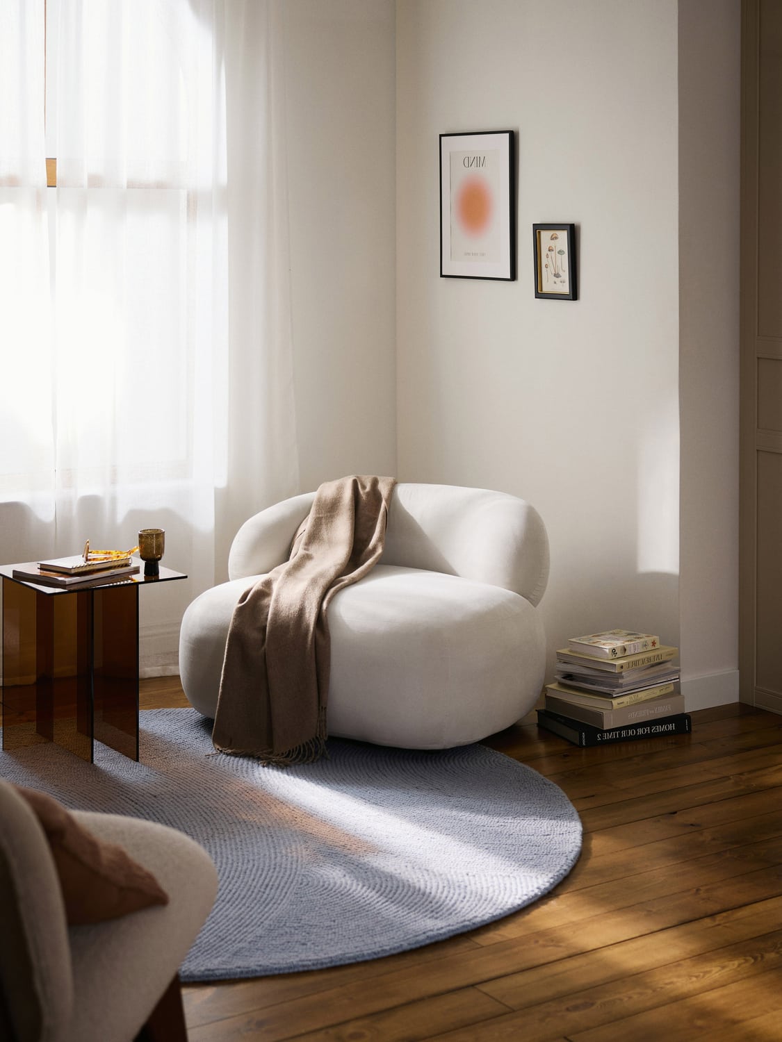 Alba Lounge Chair — Oatmeal
