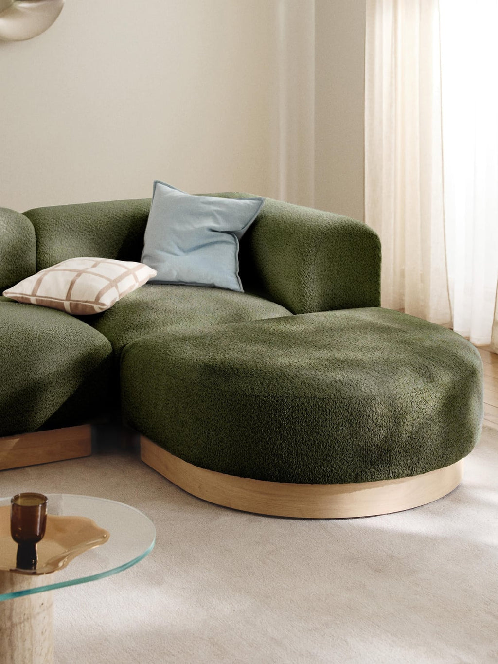 Natalie Corner Module in Teddy Bouclé — Green
