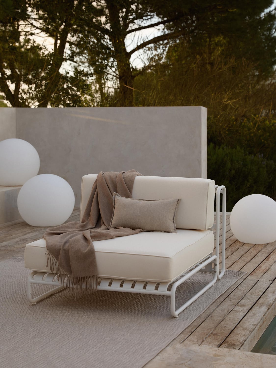 Caio Garden Middle Module — Off-White