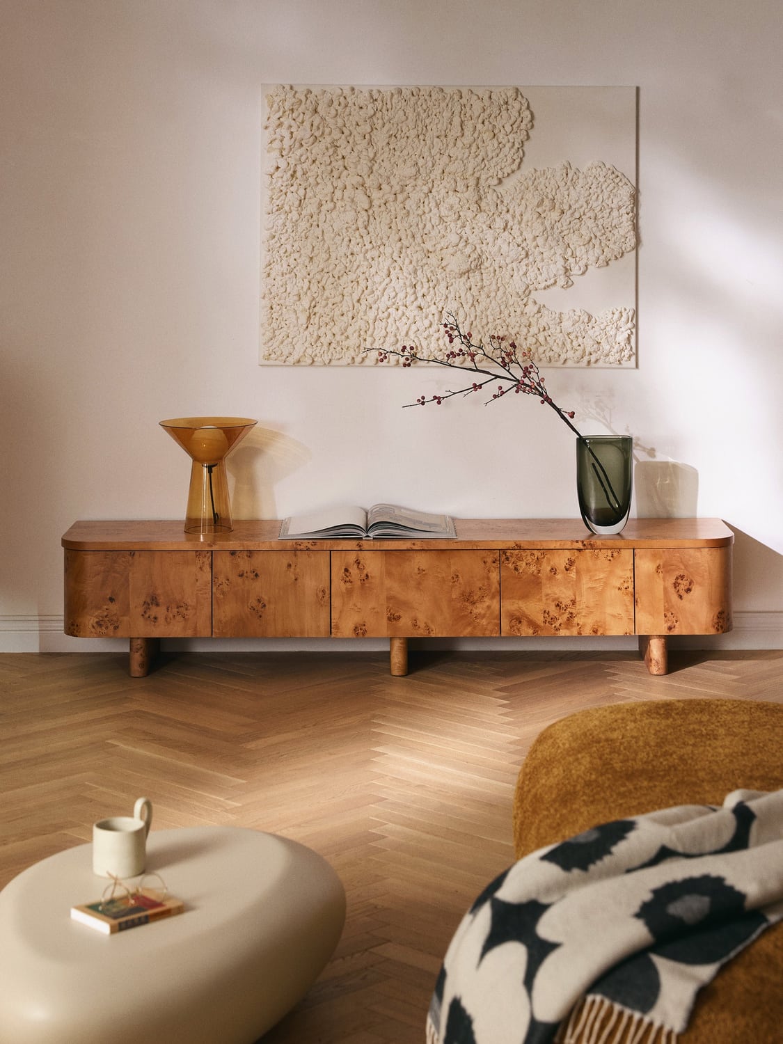 Tobia Wood-TV-Lowboard