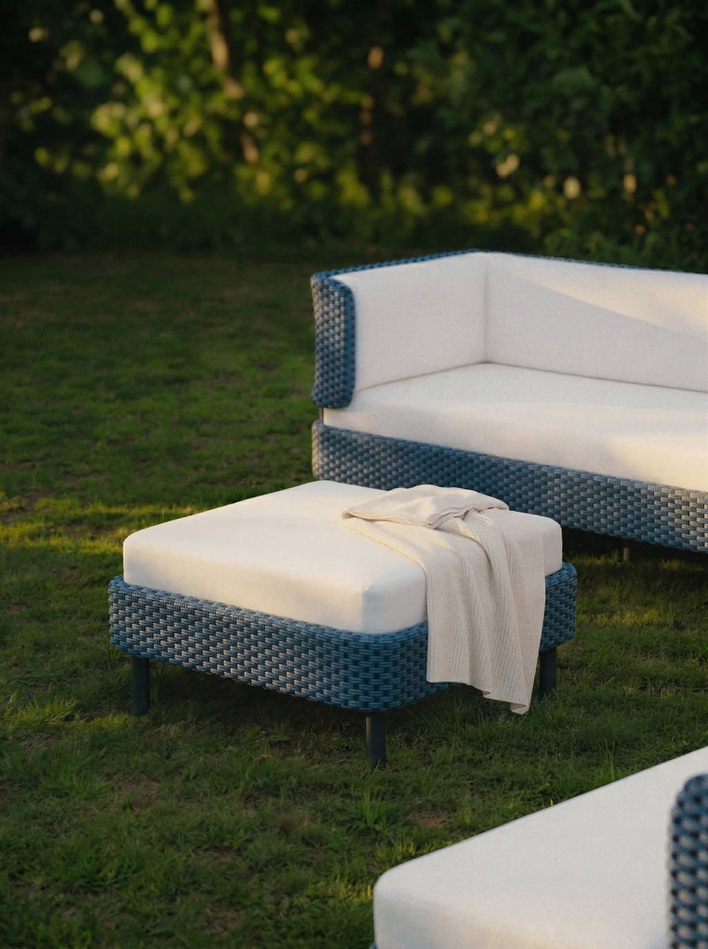 Hani Garden Sofa Ottoman with Protective Cover — Lilac