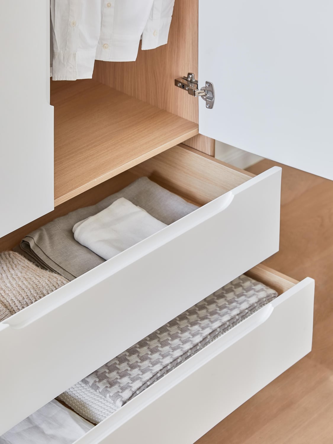 Cassy Small Wardrobe, 2-door — Cream
