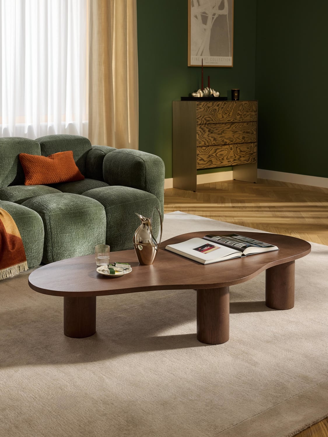 Didi XL Coffee Table in Oak in Organic Form — Warm Grey