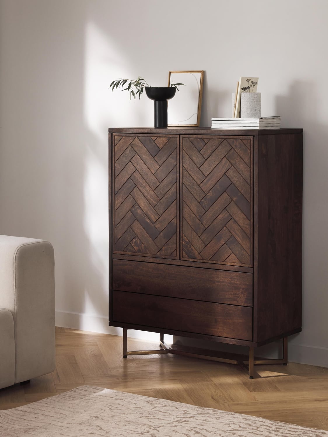 Luca Highboard in Mango Wood with Herringbone Pattern