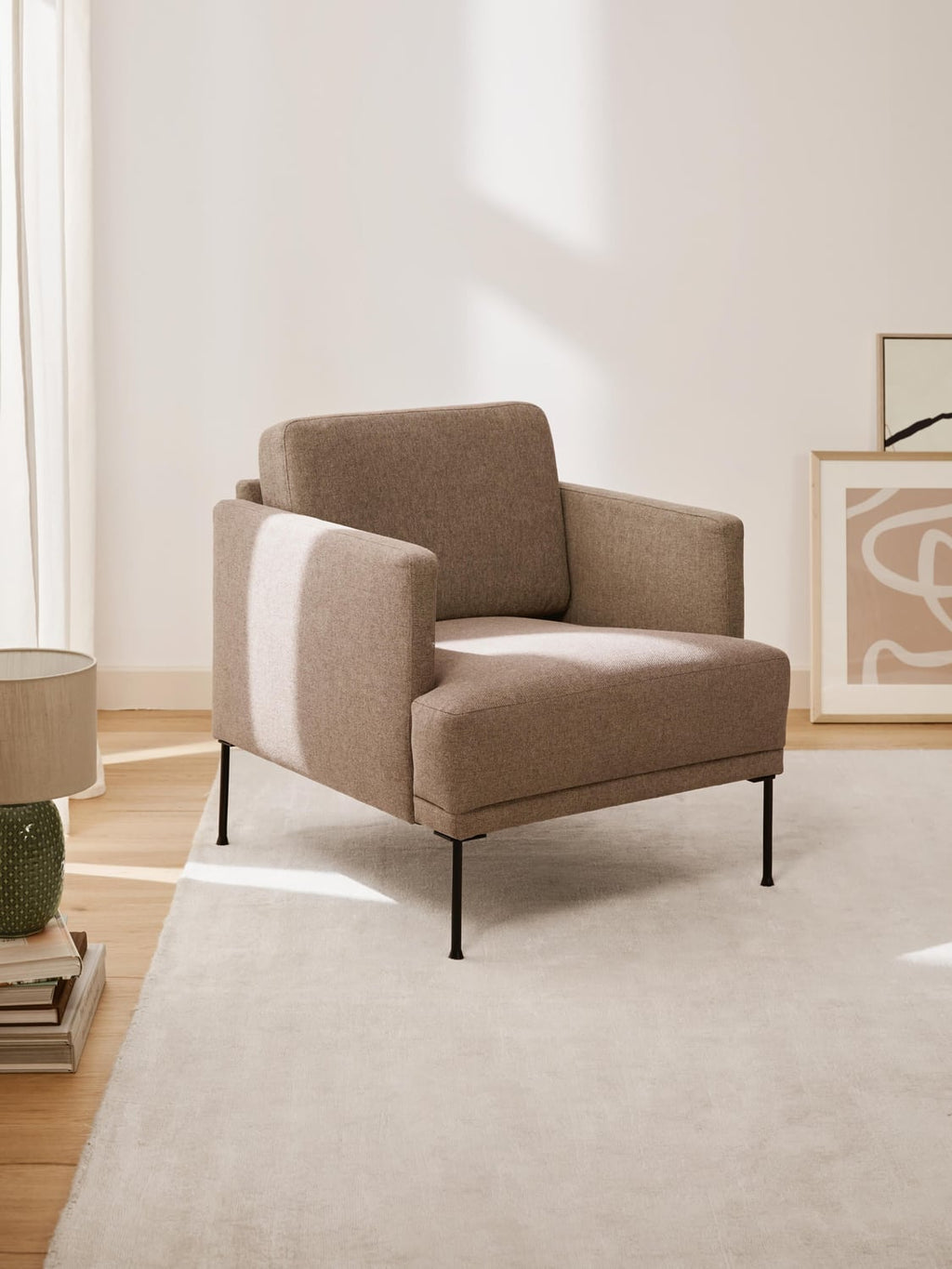 Fluente Armchair — Warm Grey