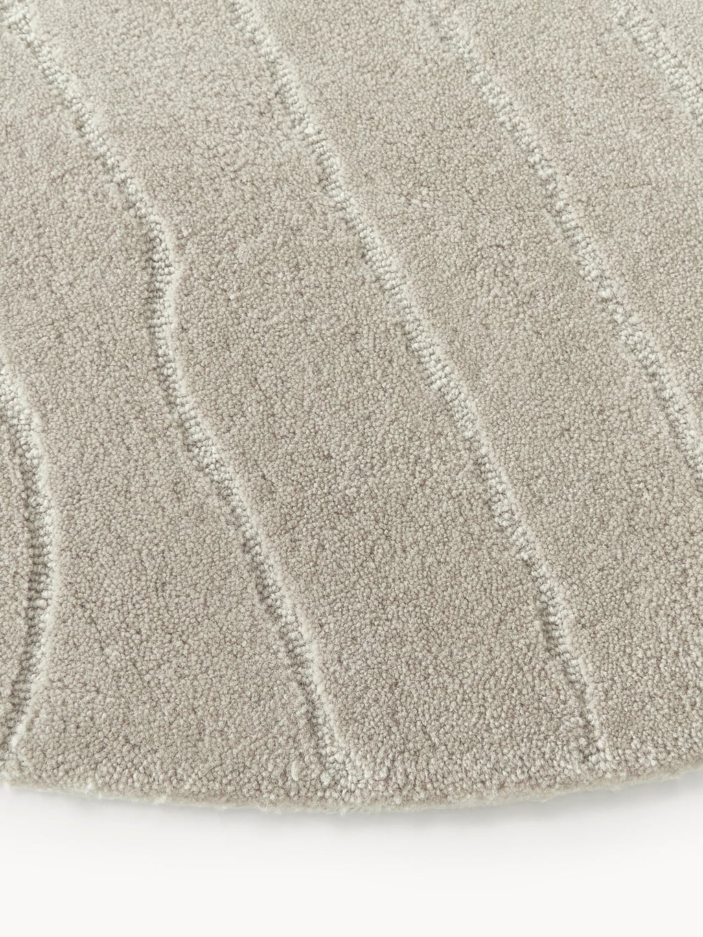 Aaron Round Wool Rug, Hand-Tufted